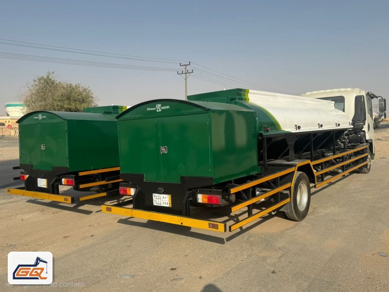 صهريج غسيل الشوارع والأرصفة جاهزة للتسليم في مقر الشركة بالرياض صهريج غسيل الشوارع والأرصفة جاهزة للتسليم في مقر الشركة بالرياض